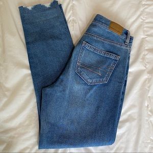 American Eagle AEO Mom Jeans